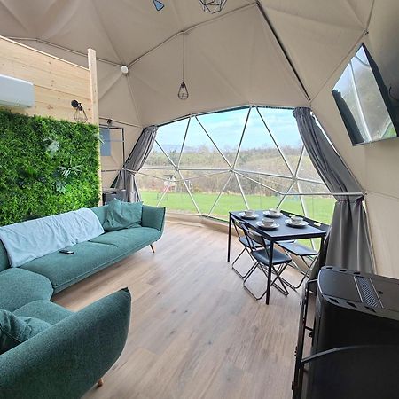 Little River Glamping Ballymoney Exterior foto